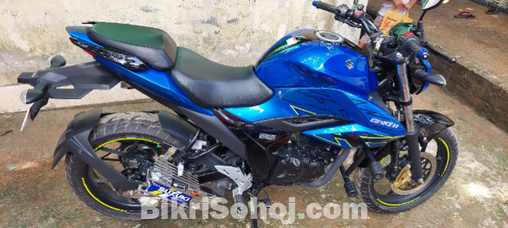 Suzuki Gixxer